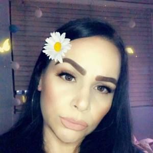 Meet your Posher, Bobbie